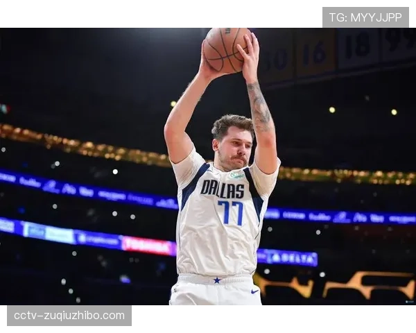 独行侠防守效率跻身联盟前三 卡莱尔战术调整见效 独行侠防守效率跻身联盟前三 卡莱尔战术调整见效